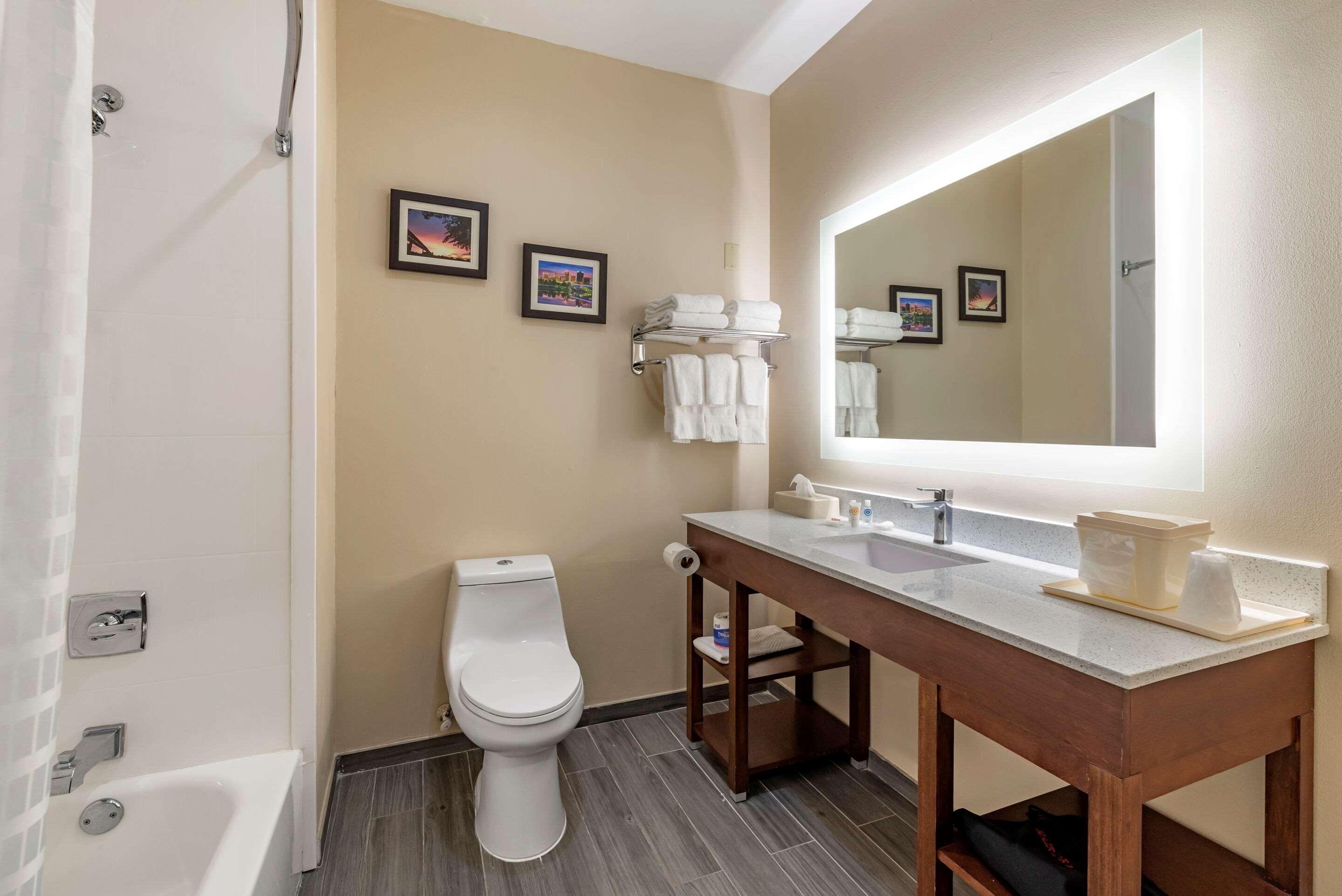 Comfort Suites West Memphis I-40 I-55 Экстерьер фото
