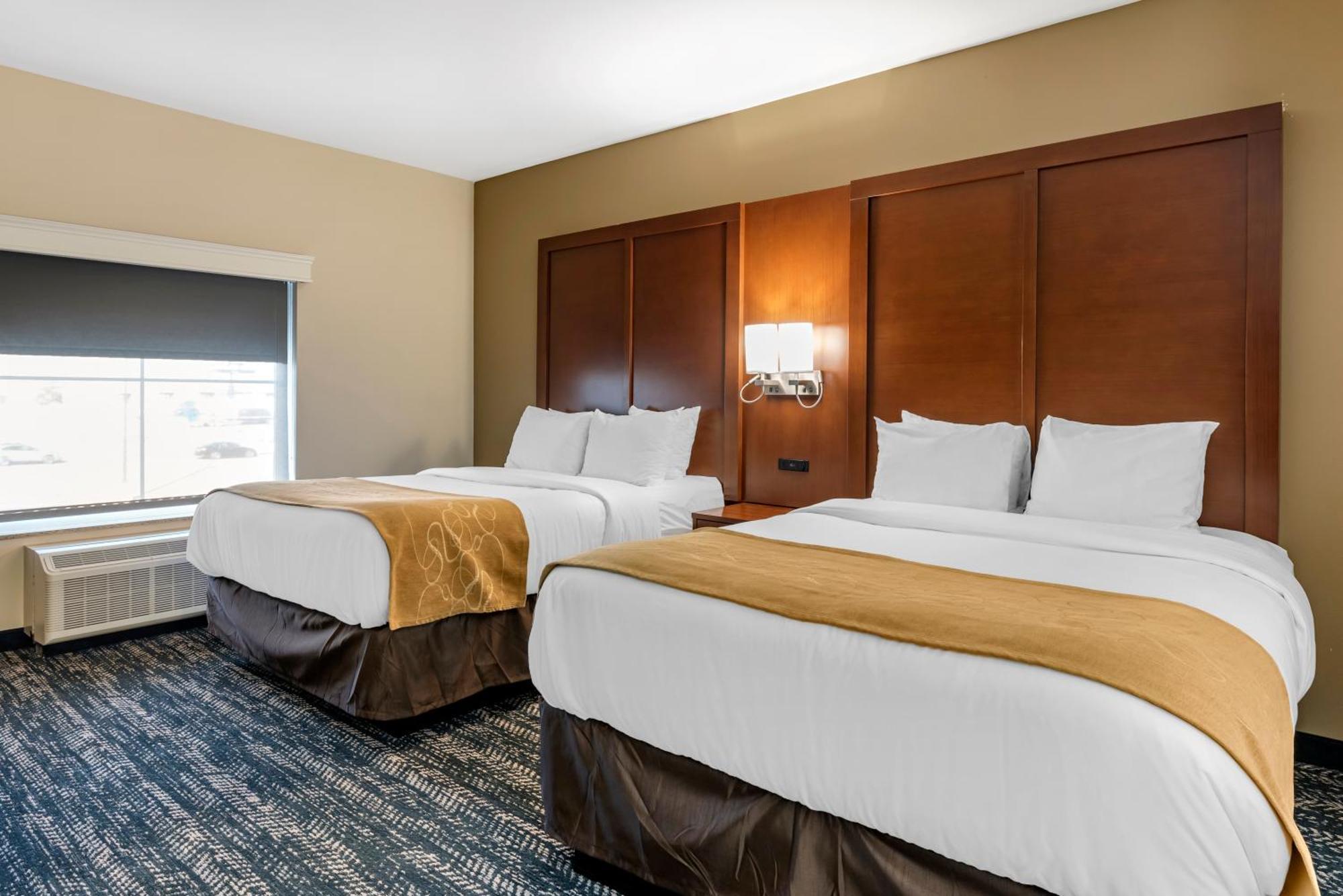 Comfort Suites West Memphis I-40 I-55 Номер фото